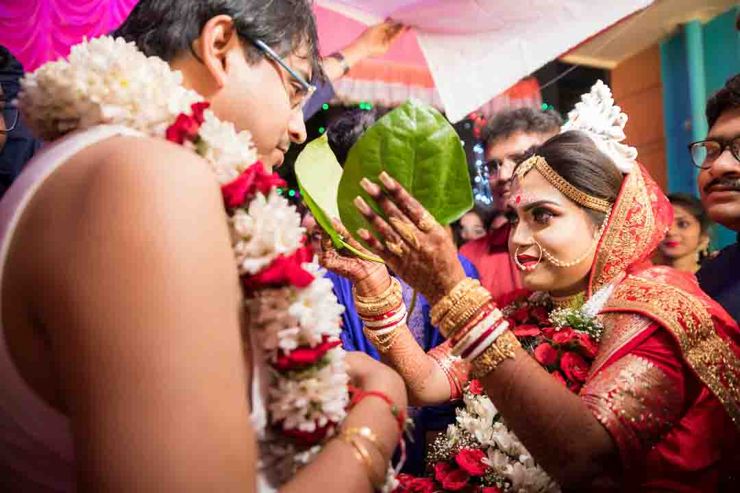 Understanding the Significance of Subho Drishti in Bengali Weddings