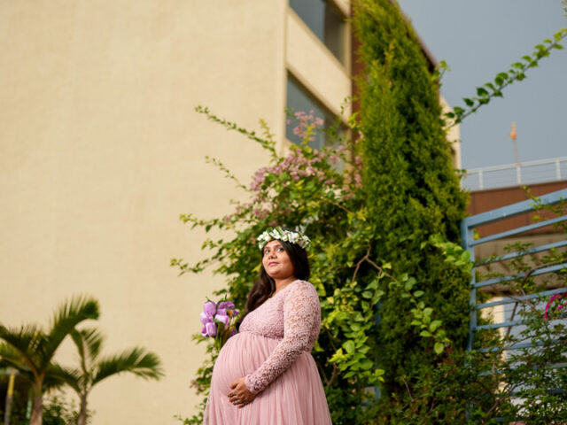 Maternity Photography in Howrah – Capturing the Glow
