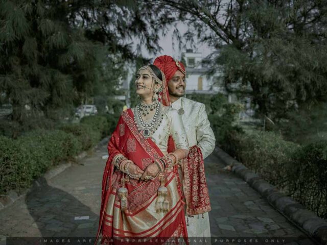 Romantic Valentine’s Day Couple Photoshoot Packages in Kolkata – Capture Your Love in Frame